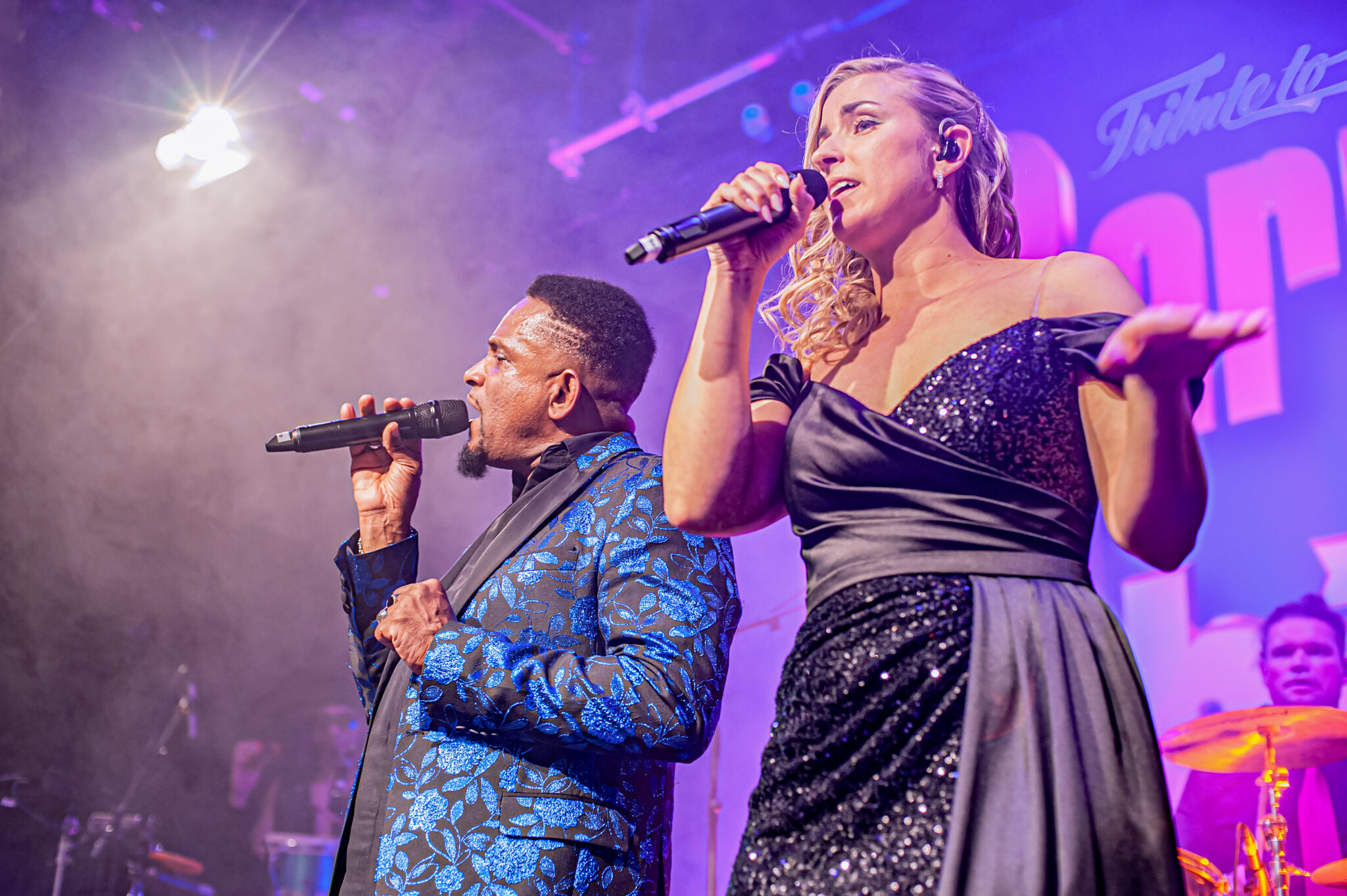 15.03.2025 Barry White Tony Como╠êdie Fu╠êrth (441)-Bearbeitet