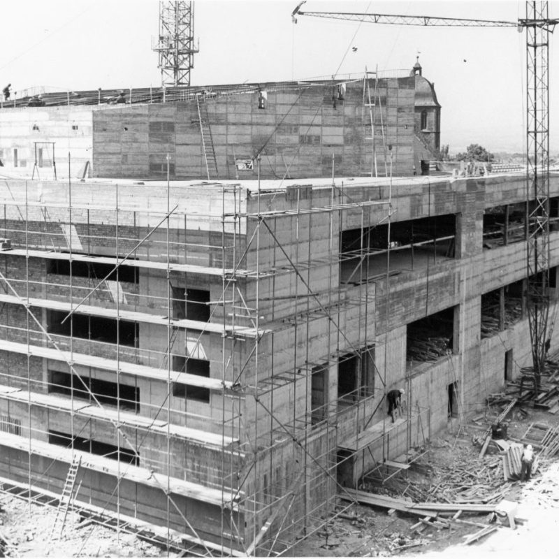 Albaniplatz-2-Stadthalle-002-Rohbau-Foto-30.5.1964.