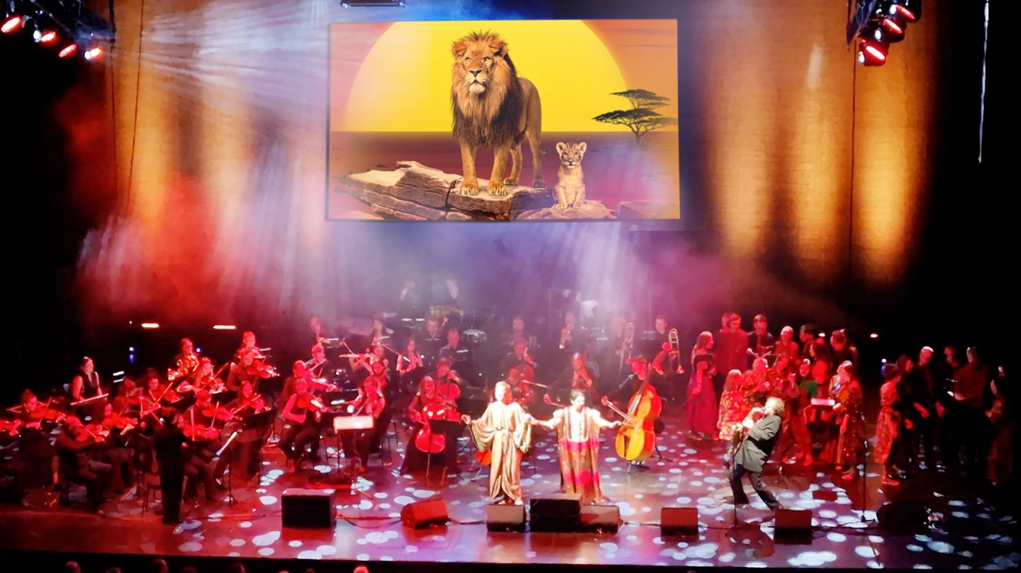 HC_KönigderLöwen_Pressebild01_15x10cm
